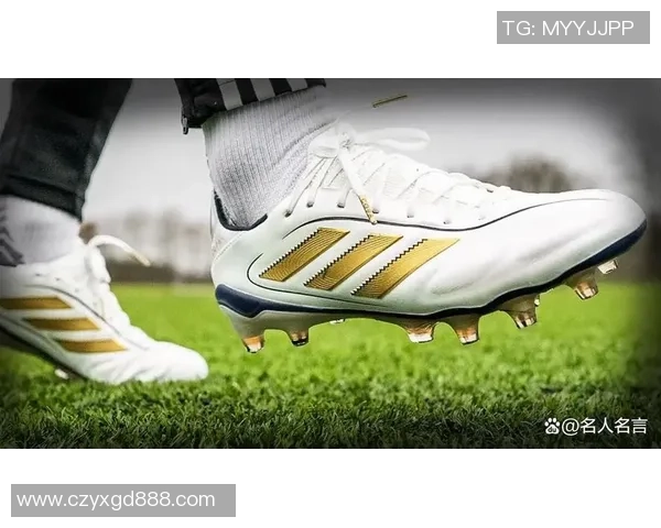 2025年度球星实战足球鞋性能排行榜及推荐分析 2025年度球星实战足球鞋性能排行榜及推荐分析